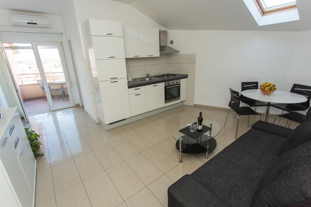 Apartments Little Paradise Trogir Bilik gambar