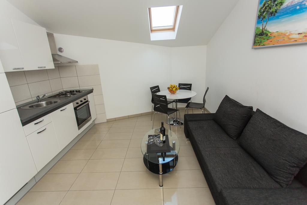 Apartments Little Paradise Trogir Bilik gambar